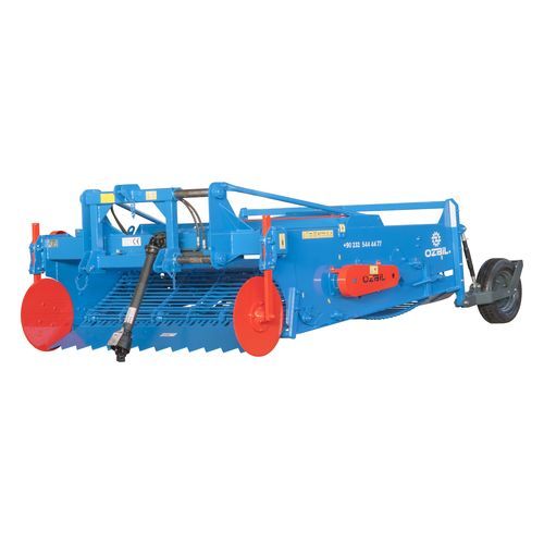 Уборочная машина для картофеля - PHTP2100 - ÖZBİL Tarım ve Ziraat Aletleri Ltd. Şti. - для установки на трактор / 3 ряда