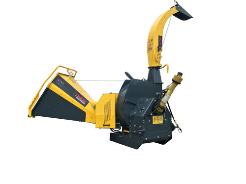 Буксируемый измельчитель веток - EUROPE CHIPPER DC 285 - EUROPE FORESTRY - с приводным валом