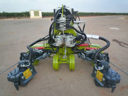 Навесной пропашник - Corbins Agricultural Technology - для виноградников