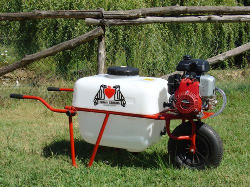 Опрыскиватель на колесах для виноградства - PU066 - Corbins Agricultural Technology - с фильтром