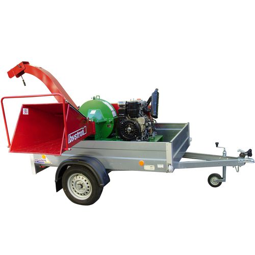 Буксируемый измельчитель веток - PIRBA 37HP - Bystroň - Integrace s.r.o. - навесной / с дизельным двигателем