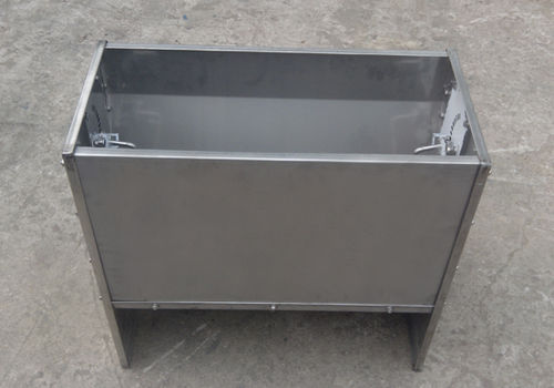 Кормушка для свиней - SST  - Qingdao Deba Brother Machinery Co.,Ltd - из нержавеющей стали / мультидоступ