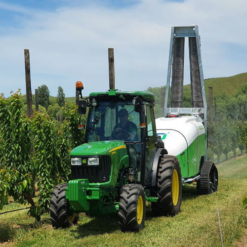 Прицепной опрыскиватель - O1 Tower Sprayer - FMR Group - для лесоводства / гидравлический / со складывающейся ручкой
