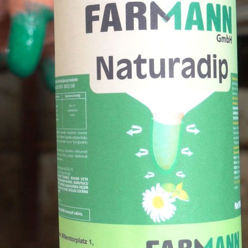 Антибактериальный раствор для очистки сосков - Naturadip - farmann - после доения