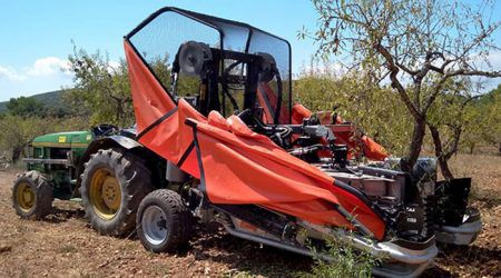 Вибратор для сбора урожая для оливок - VT00–T10 CLASSIC PNA 80 PLUS - agromelca - для миндаля / для установки на трактор / гидравлический