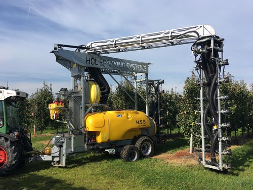 Прицепной опрыскиватель - CF2000-3 - Hol Spraying systems ( HSS ) - для фруктового сада / гидравлический / со складывающейся ручкой