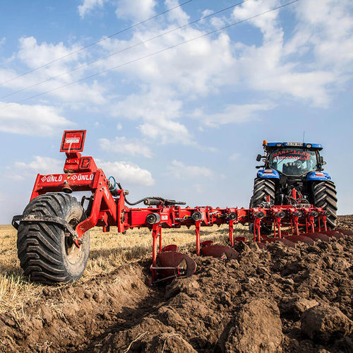 Полуприцепной плуг - POLESTAR CVH - UNLU AGRIGROUP - с отвалом / 6 корпусов / 7 корпусов