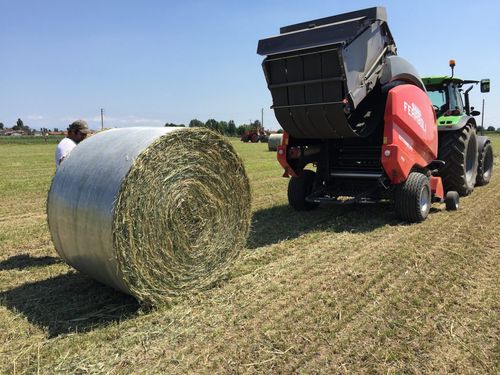 Пленка для силосования - AGRIFILM® EVOLUTION 5+ - Manupackaging Deutschland GmbH - для обмотки тюков / из полиэтилена / для защиты от УФ