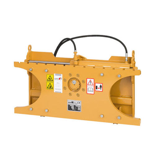 Установленный опрокидыватель ящиков на тракторе - CM 180/15 PF - CM srl