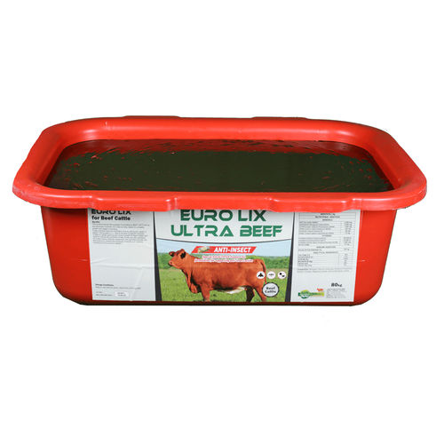 Лизунец в ведре для мелассы - EuroLix Ultra Beef - S.I.N. HELLAS - для крупного рогатого скота / с микроэлементами / с витаминами