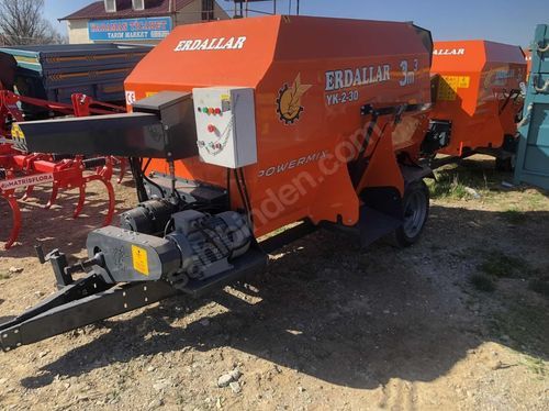 Горизонтальный винтовой смеситель - MAK-3-22 - ERDALLAR AGRICULTURAL MACHINERY - прицепной / для установки на трактор / с боковой разгрузкой