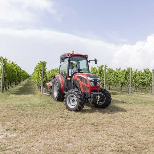 Узкий трактор - 3000 F - VALPADANA - ARGO TRACTORS SpA - с механической трансмиссией / для виноделия / 4 цилиндра