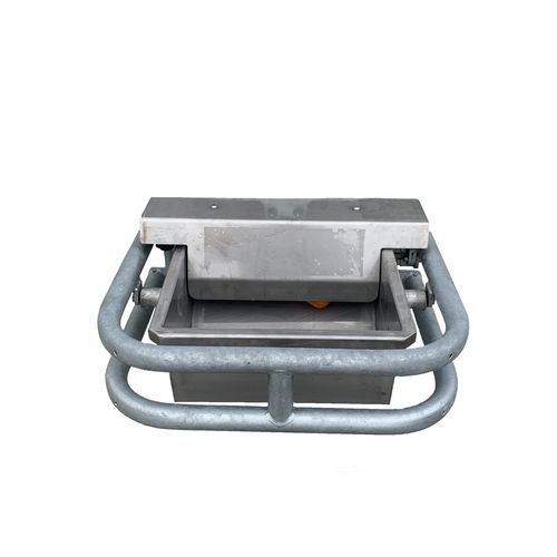 Водопойный желоб для телят - Condon Engineering - для крупного рогатого скота / с лотком / из нержавеющей стали