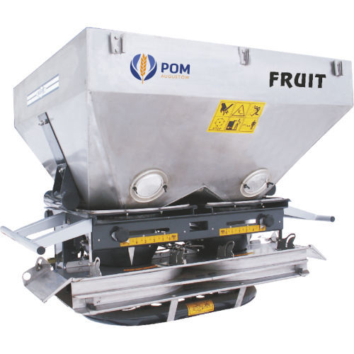 Навесной разбрасыватель удобрений - FRUIT - POM Augustów Sp. z o.o. - твердый / во всю ширину / многоцелевой