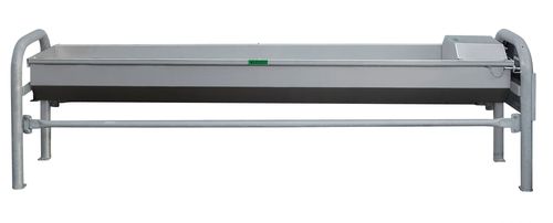 Корыто для крупного рогатого скота - TUGRA Çiftik Ekimanlari Tarim Hayv. San. ve Tic. Ltd. Sti. - из металла / мультидоступ