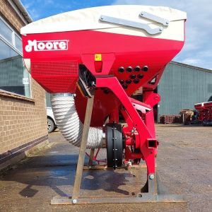 Пневматическая сеялка точного высева - Moore Unidrill - дисковая / для сои / для установки на трактор