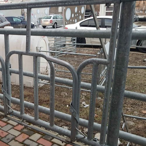 Кормовая решетка для крупного рогатого скота - FEEA1424740 - AHI - FARM CAMARA - самоблокирующаяся / с трубчатой структурой
