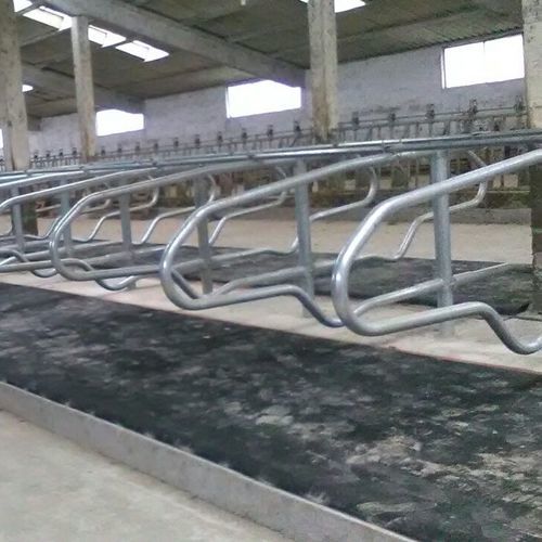 Оцинкованное стойло - FENTBO - AHI - FARM CAMARA